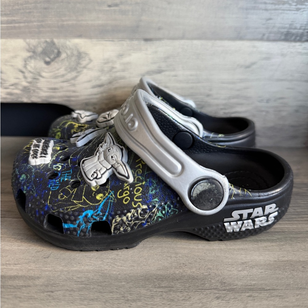 STAR WARS Crocs Clogs With Jibbitz Toddler Size C7 Black